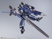 Load image into Gallery viewer, Macross Frontier Bandai DX Chogokin VF-25F Super Messiah Valkyrie (Michael Blanc&#39;s Fighter) Revival Ver.(JP)-sugoitoys-8