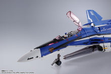Load image into Gallery viewer, Macross Frontier Bandai DX Chogokin VF-25F Super Messiah Valkyrie (Michael Blanc&#39;s Fighter) Revival Ver.(JP)-sugoitoys-15