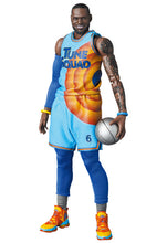 Load image into Gallery viewer, Space Jam: A New Legacy Medicom Toy MAFEX Lebron James-sugoitoys-7