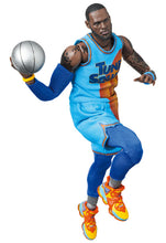 Load image into Gallery viewer, Space Jam: A New Legacy Medicom Toy MAFEX Lebron James-sugoitoys-8