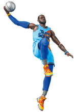 Load image into Gallery viewer, Space Jam: A New Legacy Medicom Toy MAFEX Lebron James-sugoitoys-9