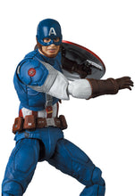 Load image into Gallery viewer, Captain America: The Winter Soldier Medicom Toy MAFEX Captain America (Classic Suit)-sugoitoys-3