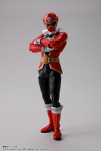 Load image into Gallery viewer, Kaizoku Sentai Gokaiger Bandai S.H.Figuarts (Shinkocchou Seihou) Gokai Red (JP)-sugoitoys-1