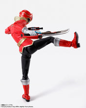 Load image into Gallery viewer, Kaizoku Sentai Gokaiger Bandai S.H.Figuarts (Shinkocchou Seihou) Gokai Red (JP)-sugoitoys-9