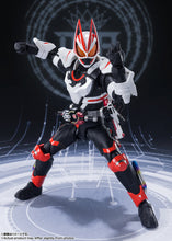 Load image into Gallery viewer, Kamen Rider Geats Bandai S.H.Figuarts Magnumboost Form (First Release)(JP)-sugoitoys-6