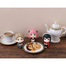 Load image into Gallery viewer, SPY × FAMILY MEGAHOUSE Look up Loid Forger-sugoitoys-12