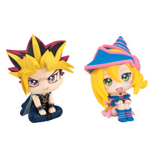 Load image into Gallery viewer, Yu-Gi-Oh！ Duel Monsters MEGAHOUSE Look up Yami Yugi ＆ Dark Magician Girl【with gift】-sugoitoys-4