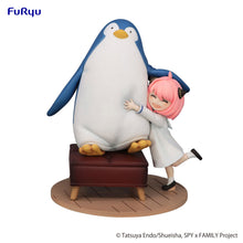 Load image into Gallery viewer, SPY × FAMILY FuRyu　Exceed Creative Figure Anya Forger with Penguin-sugoitoys-1