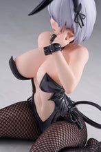 Load image into Gallery viewer, BUNNY GIRL LUME XCX ILLUSTRATED BY YATSUMI SUZUAME DELUXE VER. (tapestry)-sugoitoys-20