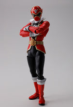 Load image into Gallery viewer, Kaizoku Sentai Gokaiger Bandai S.H.Figuarts (Shinkocchou Seihou) Gokai Red (JP)-sugoitoys-0