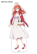 Load image into Gallery viewer, The Quintessential Quintuplets Movie Matsumoto Shoji Original Illustration Acrylic Stand Casual Outfit Ver. Itsuki-sugoitoys-0