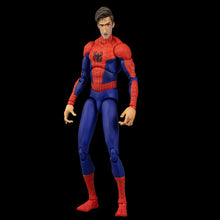 Load image into Gallery viewer, Spider-Man: Into the Spider-Verse Sentinel SV-ACTION Peter B. Parker/Spider-Man(resale)-sugoitoys-4