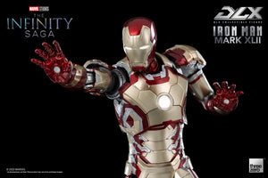 Marvel Studios: The Infinity Saga Threezero DLX Iron Man Mark 42-sugoitoys-5
